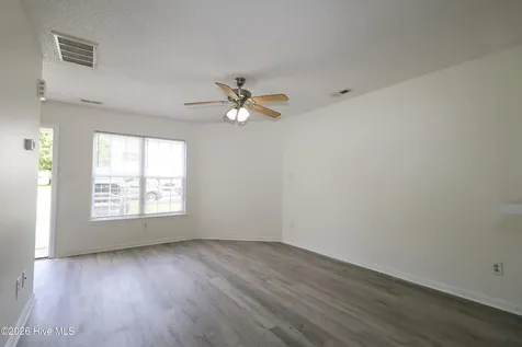 209 Mesa Lane Jacksonville NC 28546