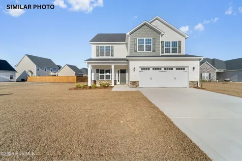 597 Appalachian Trail S Jacksonville NC 28546