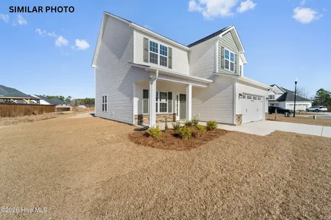 597 Appalachian Trail S Jacksonville NC 28546