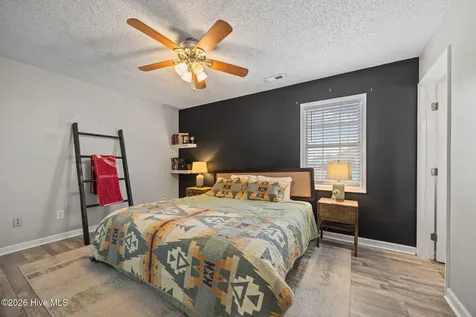 312 Josie Court Hubert NC 28539