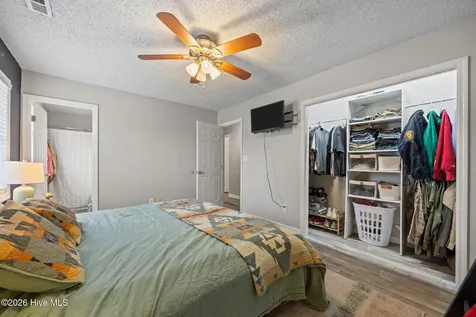 312 Josie Court Hubert NC 28539