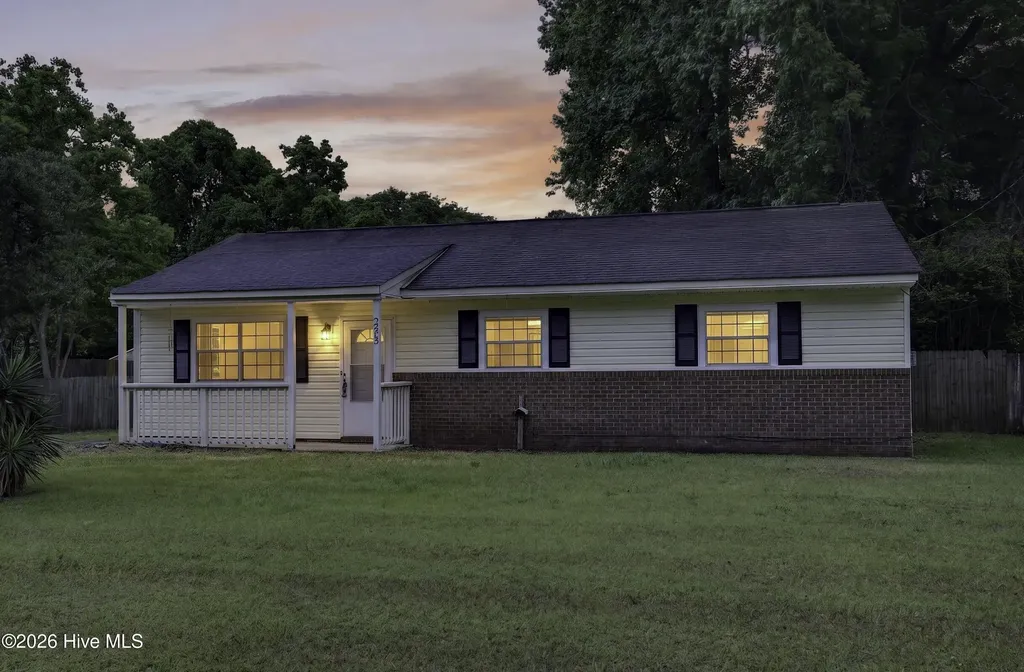 233 Brighton Road Wilmington NC 28409