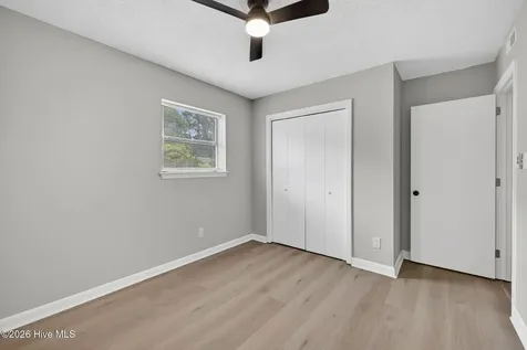 233 Brighton Road Wilmington NC 28409