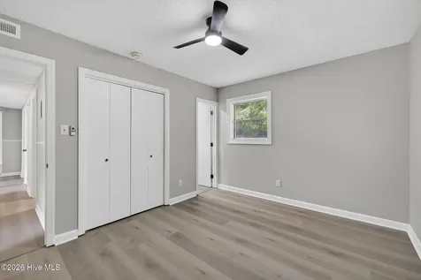 233 Brighton Road Wilmington NC 28409