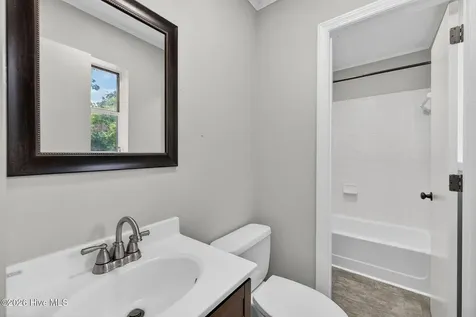 233 Brighton Road Wilmington NC 28409