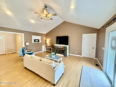 2081 Sweet Home Road Williamston NC 27892