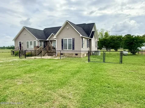 2081 Sweet Home Road Williamston NC 27892