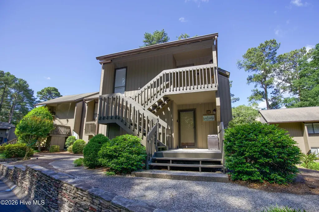 10 Pine Tree Road Pinehurst NC 28374