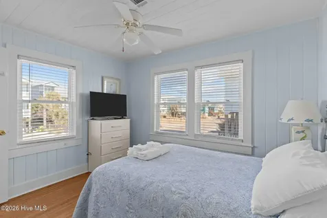 3225 E Beach Drive Oak Island NC 28465