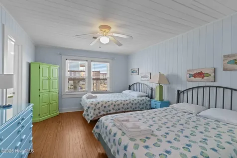 3225 E Beach Drive Oak Island NC 28465