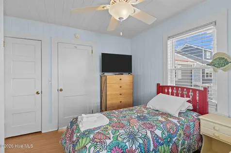 3225 E Beach Drive Oak Island NC 28465