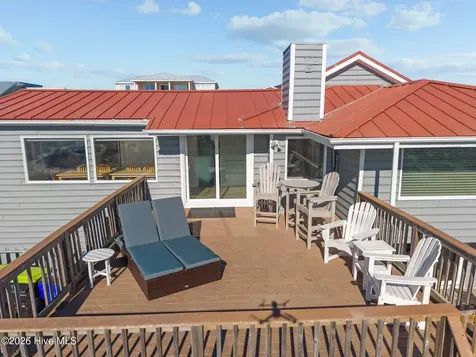 3225 E Beach Drive Oak Island NC 28465