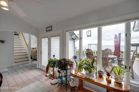 556 Mallard Cove Roper NC 27970