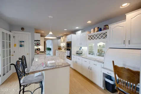 556 Mallard Cove Roper NC 27970