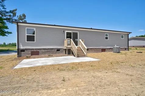 7601 Alice Court Castalia NC 27816
