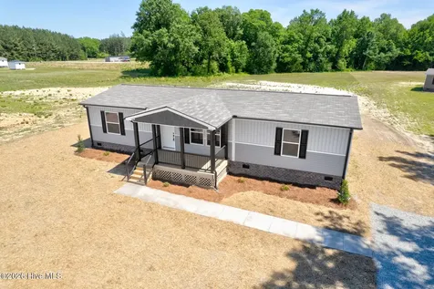 7601 Alice Court Castalia NC 27816