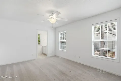 145 Pecan Lane Aberdeen NC 28315