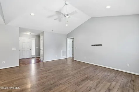 145 Pecan Lane Aberdeen NC 28315