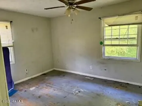6 Cornell Drive Jacksonville NC 28546