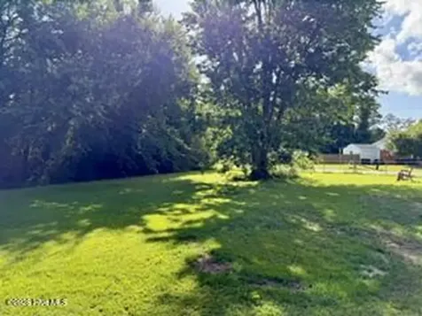 6 Cornell Drive Jacksonville NC 28546