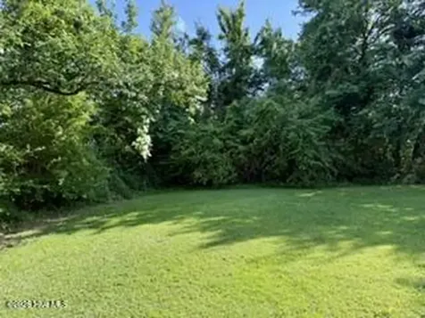 6 Cornell Drive Jacksonville NC 28546