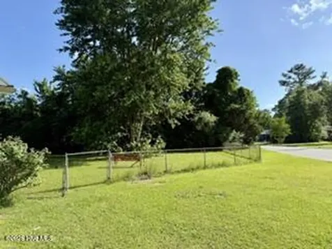 6 Cornell Drive Jacksonville NC 28546
