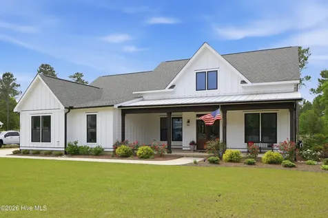 323 Leaward Trace Swansboro NC 28584
