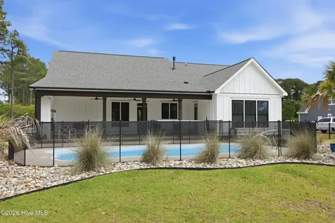 323 Leaward Trace Swansboro NC 28584
