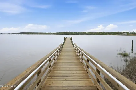 323 Leaward Trace Swansboro NC 28584
