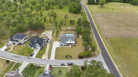 323 Leaward Trace Swansboro NC 28584