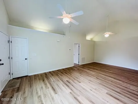 4601 Song Sparrow Court Wilmington NC 28412