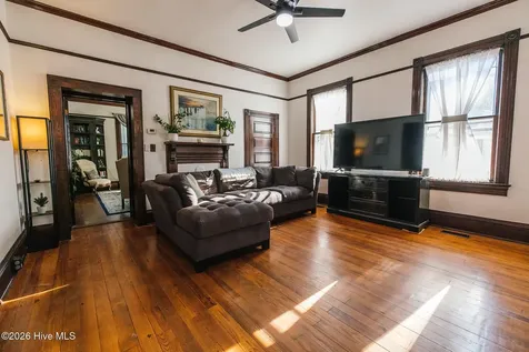 615 New Street New Bern NC 28560
