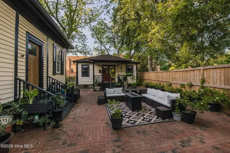 615 New Street New Bern NC 28560