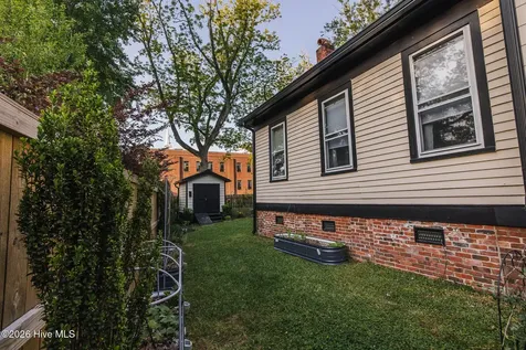 615 New Street New Bern NC 28560