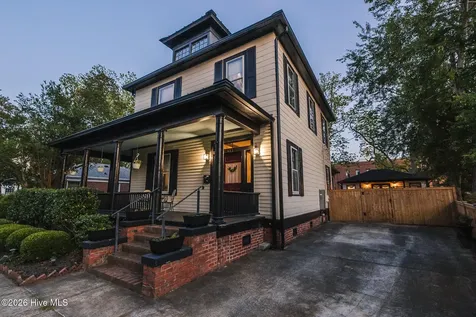 615 New Street New Bern NC 28560