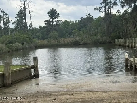 104 River Road Blounts Creek NC 27814