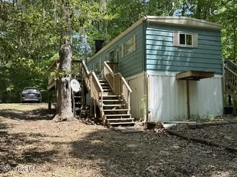 104 River Road Blounts Creek NC 27814