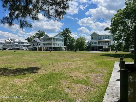 61 Maritime Court Chocowinity NC 27817