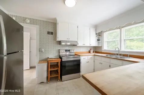 4602 Mockingbird Lane Wilmington NC 28409