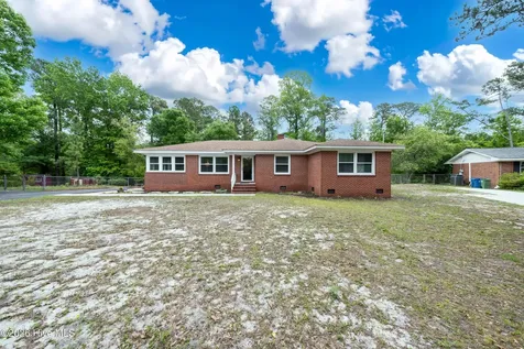 4602 Mockingbird Lane Wilmington NC 28409