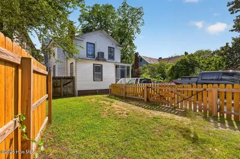616 New Street New Bern NC 28560