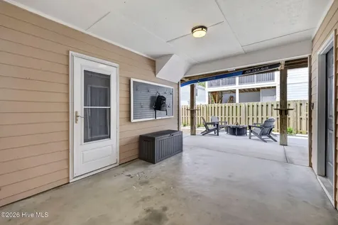 931 Riptide Lane Carolina Beach NC 28428