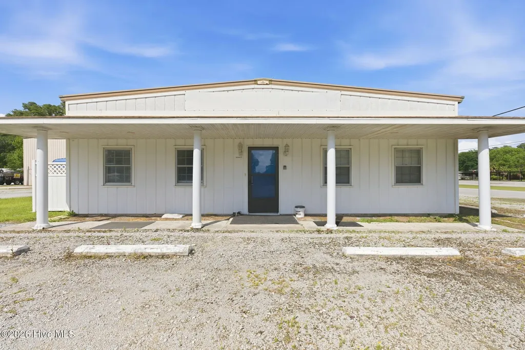2108 Old Cherry Point Road New Bern NC 28560