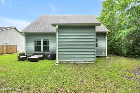 1442 Judith Drive SE Bolivia NC 28422