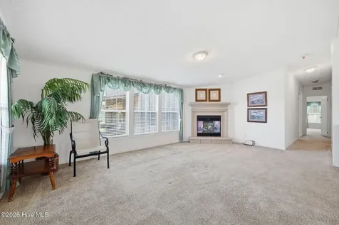 185 Barnes-foster Loop Road Belhaven NC 27810