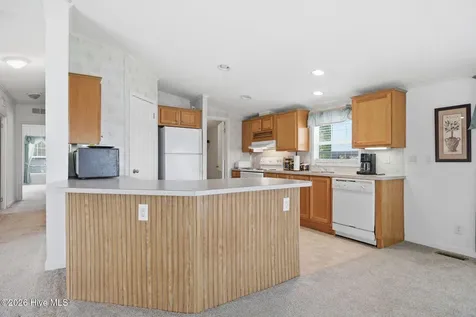 185 Barnes-foster Loop Road Belhaven NC 27810