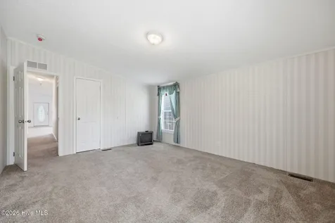 185 Barnes-foster Loop Road Belhaven NC 27810