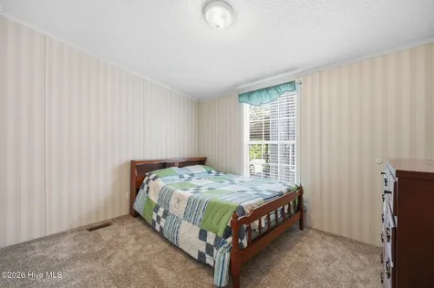 185 Barnes-foster Loop Road Belhaven NC 27810