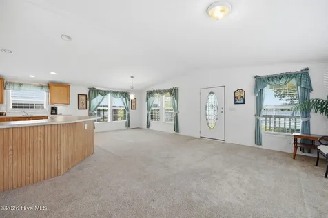 185 Barnes-foster Loop Road Belhaven NC 27810