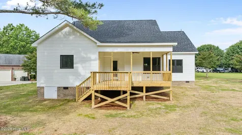 113 Twin Oaks Place Goldsboro NC 27530